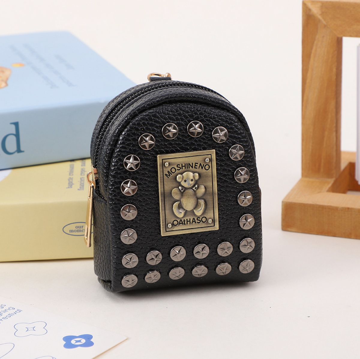 037 - Bear backpack coin purse